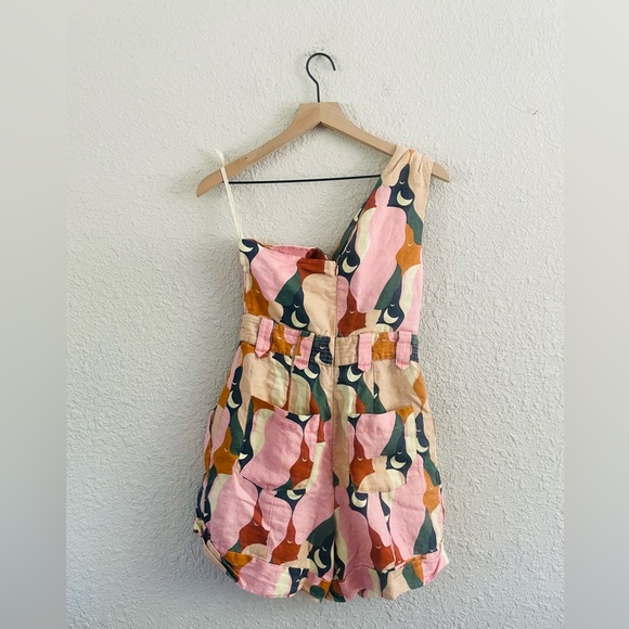 FARM Rio Abstract One-Shoulder Jumpsuit - Picture 8 of 16